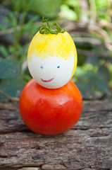 décoration oeufs avec des cheveux en germes de lentilles