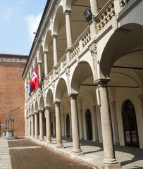 Novara, Broletto