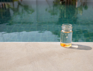 Obraz premium Swimming pool water testing