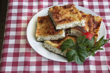 Su böreği