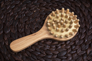 New natural massage brush