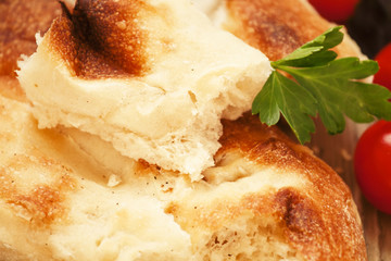 Pita with tomatos