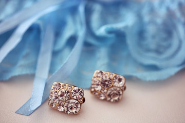 Crystals earrings