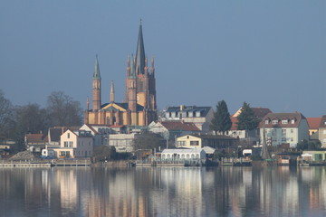 Fototapeta premium Blick zur Inselstadt Werder/ Havel