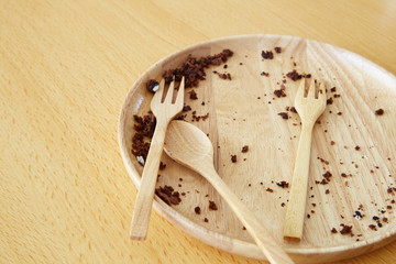 empty dirty dish