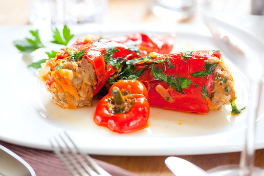 Ungarn Paprika Images – Browse 4,164 Stock Photos, Vectors, and Video ... Ungarn Paprika Images – Browse 4,164 Stock Photos, Vectors, and Video ...