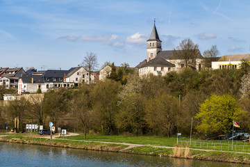Obraz premium River Mousel in sunny spring, Luxembourg