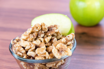 apple slices and nuts