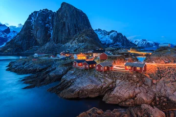 Photo sur Plexiglas Reinefjorden fishing towns in norway