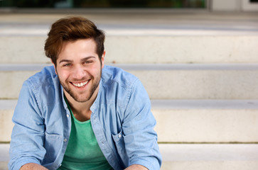 Obraz premium Friendly young man smiling