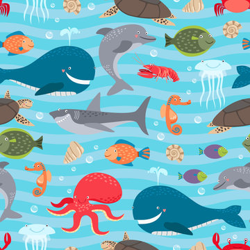 Sea creatures seamless background