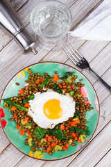 Lentils with Egg, Spinach and Carrot