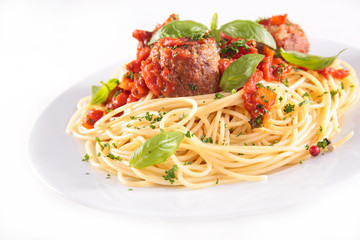 spaghetti with meatball and tomato sauce
