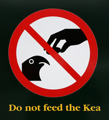 Warning Sign Do not feed the Kea - New Zealand