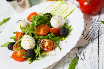 Vegetable salad with mozzarella