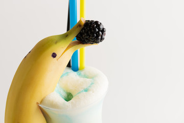 Swimming Pool-Cocktail © Christian Schwier