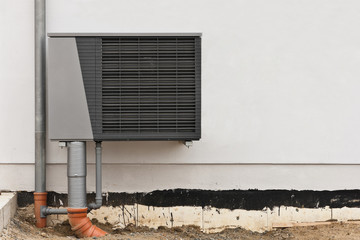 Luft-Wasser-Wärmepumpe - Klimaanlage - Ausseneinheit - Neubau