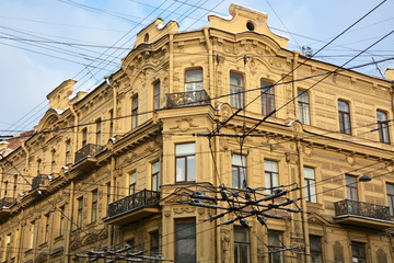 Fototapeta na wymiar Old house building in the Saint-Petersburg, Russia