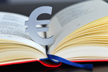Buchpreisbindung, Euro, Buchhandel, Literatur, Verlag, Autor