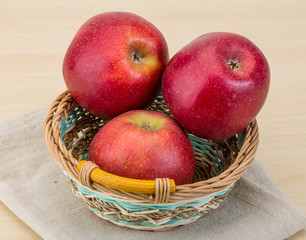Red apples
