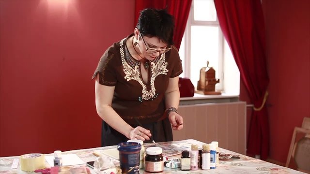 artist decoupage