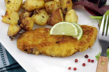pommes de terre et poisson pané