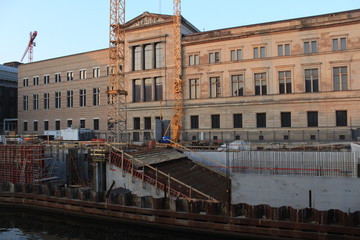 Obraz premium Baustelle der James-Simon-Galerie (Museumsinsel April 2015)