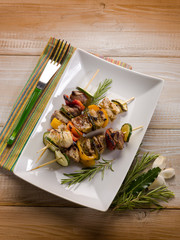 skewer with meat zucchinis and capsicum