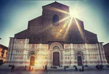 Foto op Plexiglas Artistiek monument De basiliek van San Petronio, Piazza Maggiore, in Bologna.
