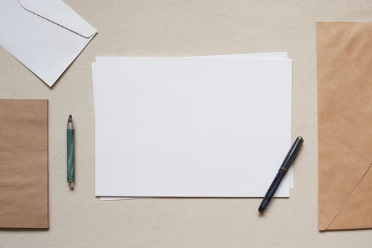 Blank Paper On Desk Images – Browse 468,582 Stock Photos, Vectors, and  Video | Adobe Stock