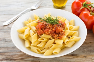 Mezze penne al ragù, Italian Pasta
