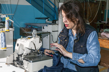Industrial sewing machines with sewing machine operator