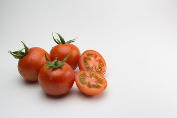 Tomates aislados 4