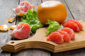 Grapefruit, lettuce and slices for a salad