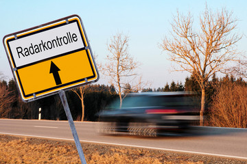 Radarkontrolle gegen zu schnelles Fahren