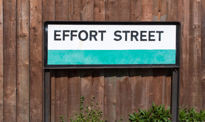 Road sign conceptual image Effort street: Maximum effort