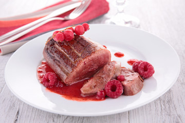 roast duck with berry sauce