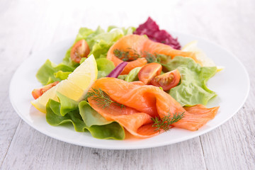 salad with smoked salmon