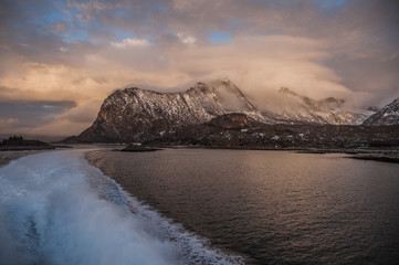 Katamaran Landschaft Lofoten Bod&ouml;