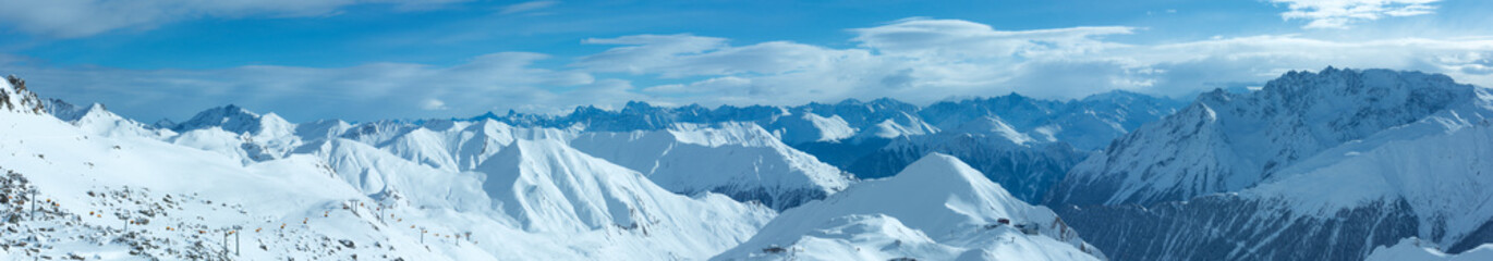 Obraz na płótnie Canvas Silvretta Alps winter view (Austria). Panorama.