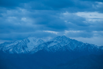 Fototapeta na wymiar Snow mountain range, Leh Ladakh, India
