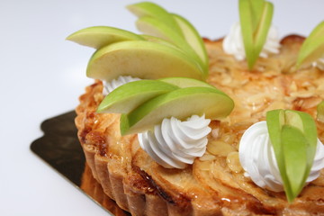 homemade apple pie with fresh apple