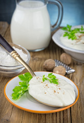 Bechamel sauce on kitchen table