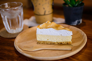 Lemon cheese cake