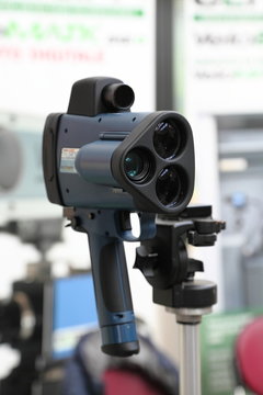 Telelaser - strumento misuratore di velocit&agrave;
