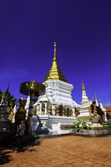 Fototapeta na wymiar Wat Phra That Doi Wiang Chaimongkol temple in Chiangmai