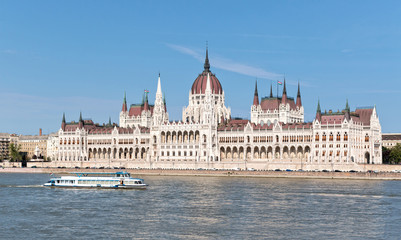 Fototapeta premium Budapest, the building of the Parliament (Hungary)