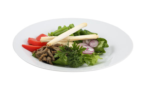 Beef salad and fresh vegetables