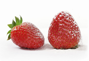 Falling powder and strawberries.