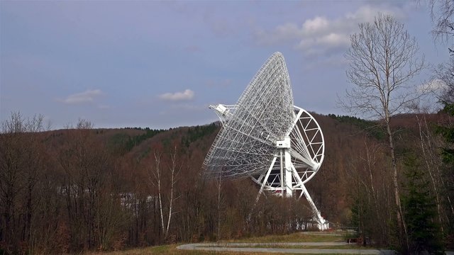Radio telescope - timelapse